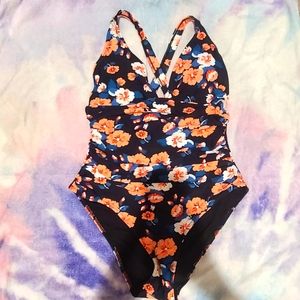 Cupshe Floral Ruched V-Neck One Piece Swimsuit (M)